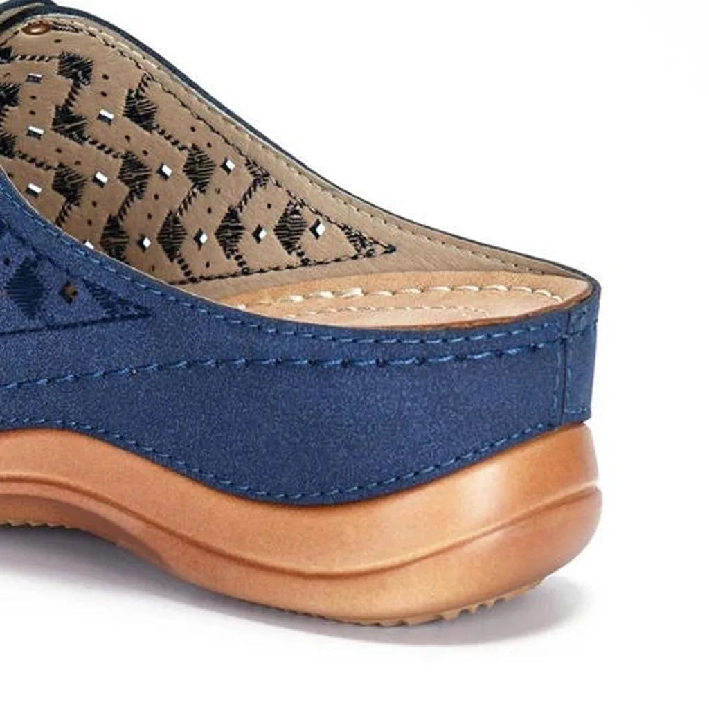 Women Heeled Sandals Soft Comfortable Beach Shoes Thick Sole Large Size Casual Slippers
