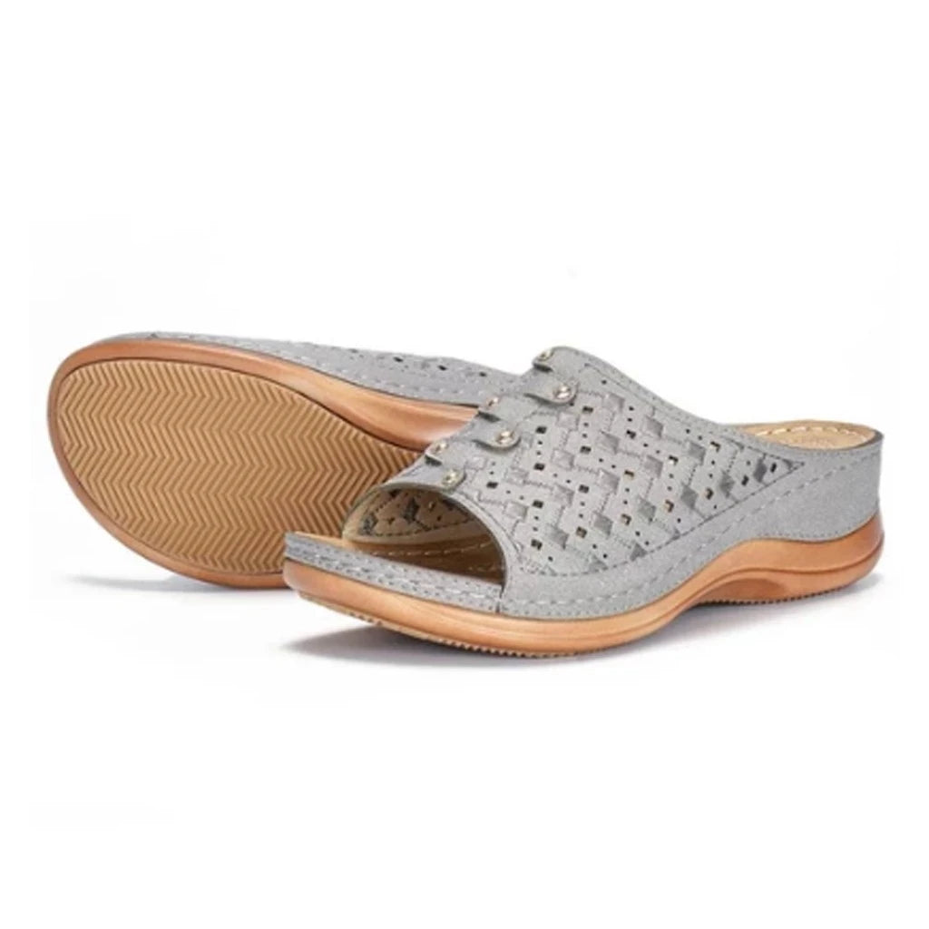 Women Heeled Sandals Soft Comfortable Beach Shoes Thick Sole Large Size Casual Slippers