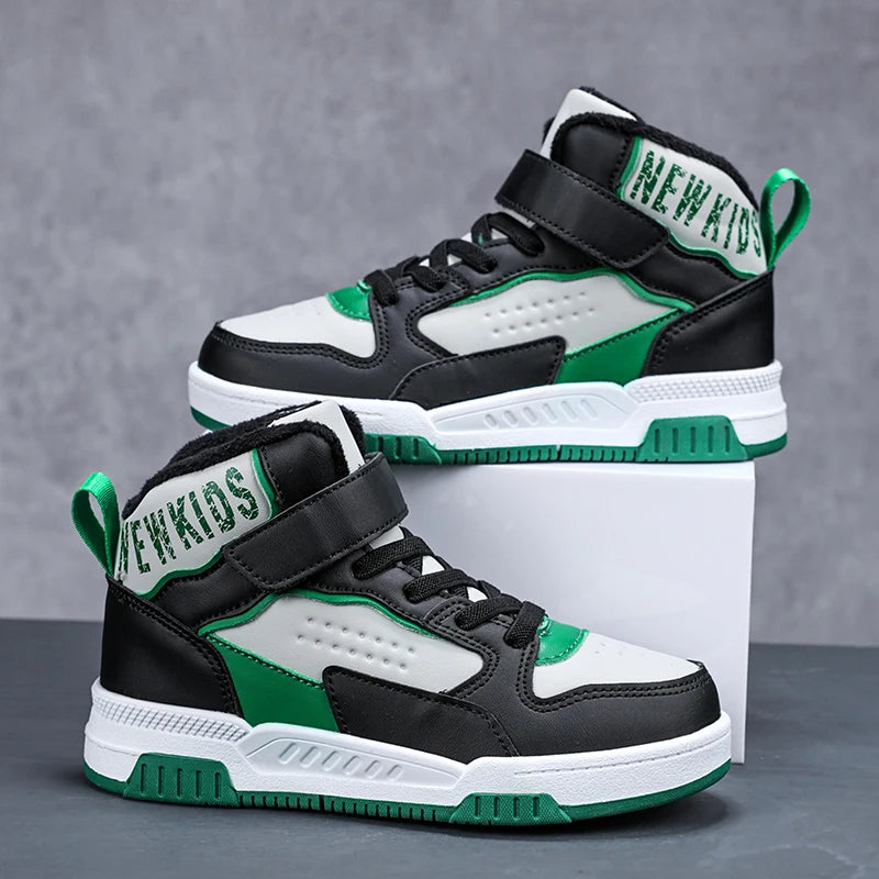 Winter plush and warm children's shoes, fashionable and trendy casual high top board shoes