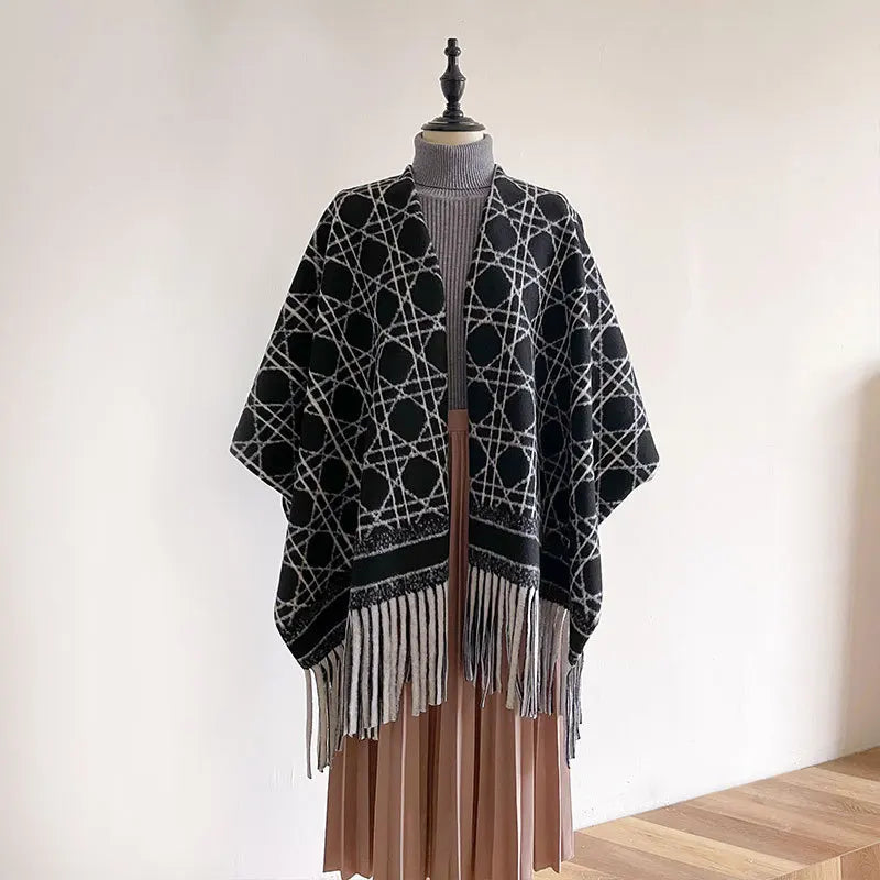 2024 Winter Women Faux Woolen Loose Tassel Shawl Capes Cashmere Wear Warm Thick Poncho Cardigan Lady Printed Plaid Blanket