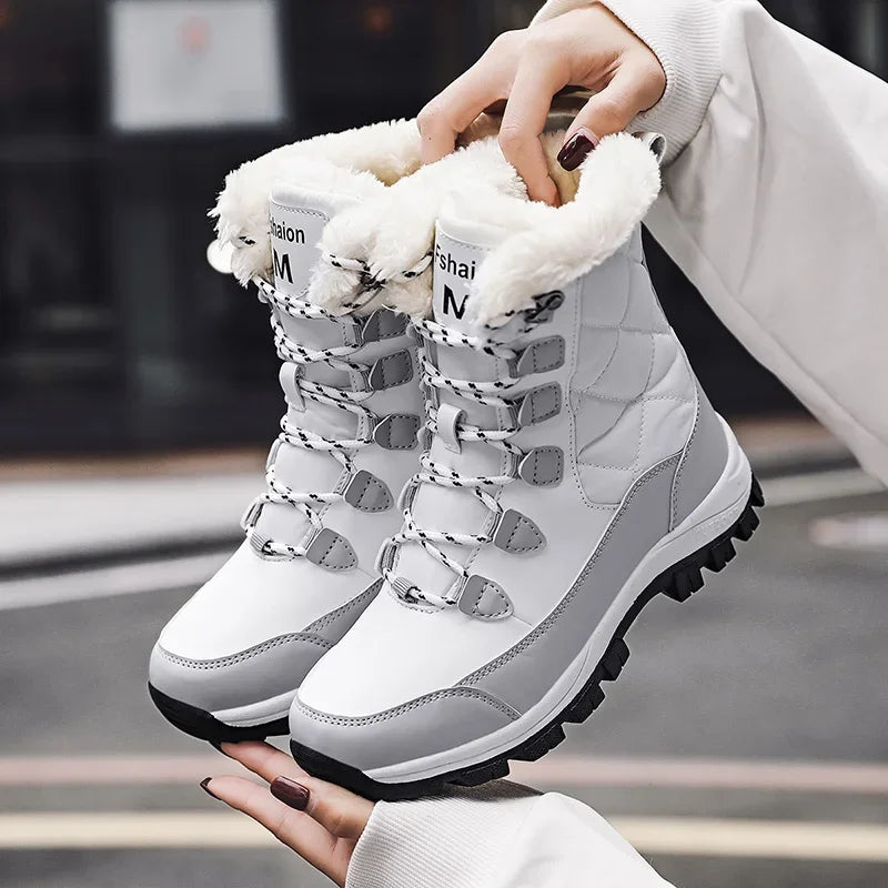 Women's new winter snow boots, with a warm midsole and thick fleece, suitable for skiing cotton shoes in large sizes