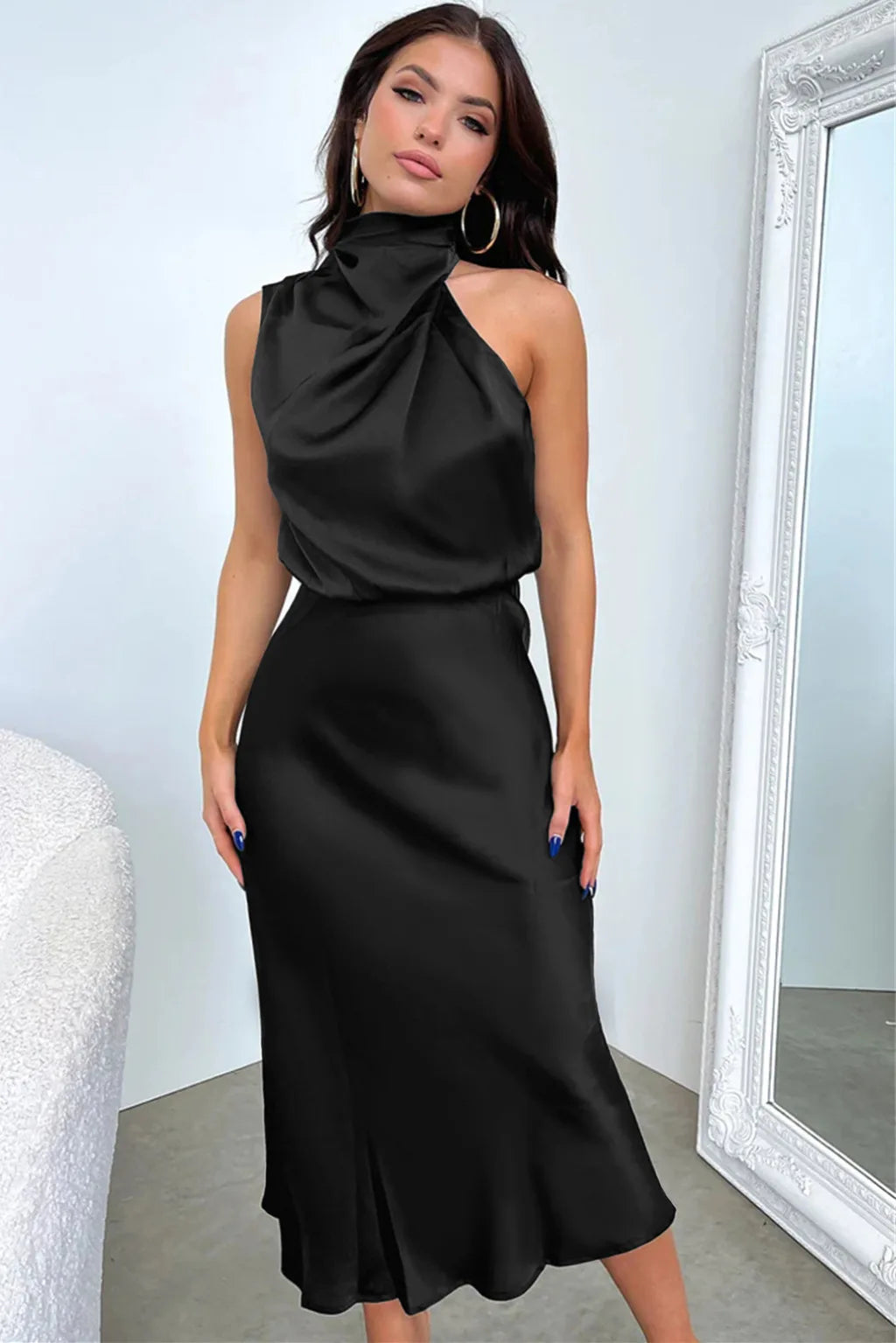 Elegant And Delicate Dresses For Women'S Weddings, Dinners, And Cocktail Parties. Elegant Women'S Fashionable Party Dresses