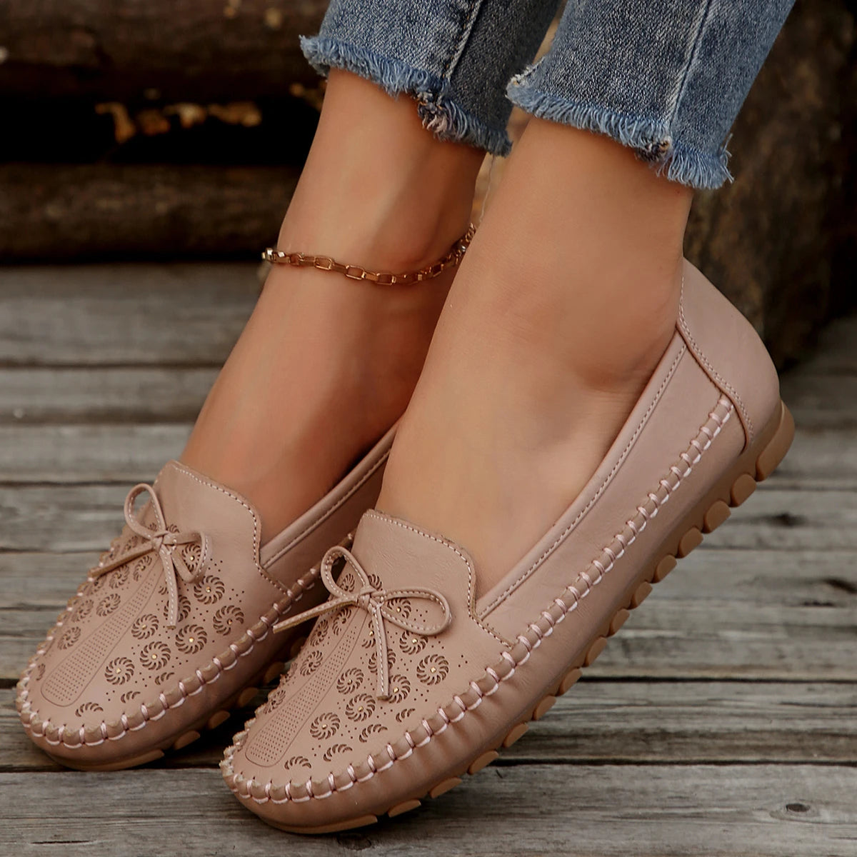 Women's Shoes 2025 New Slip on Women's Flats Casual Round Toe Flat Shoes Women Breathable Loafers Shallow Comfort Shoes Ladies