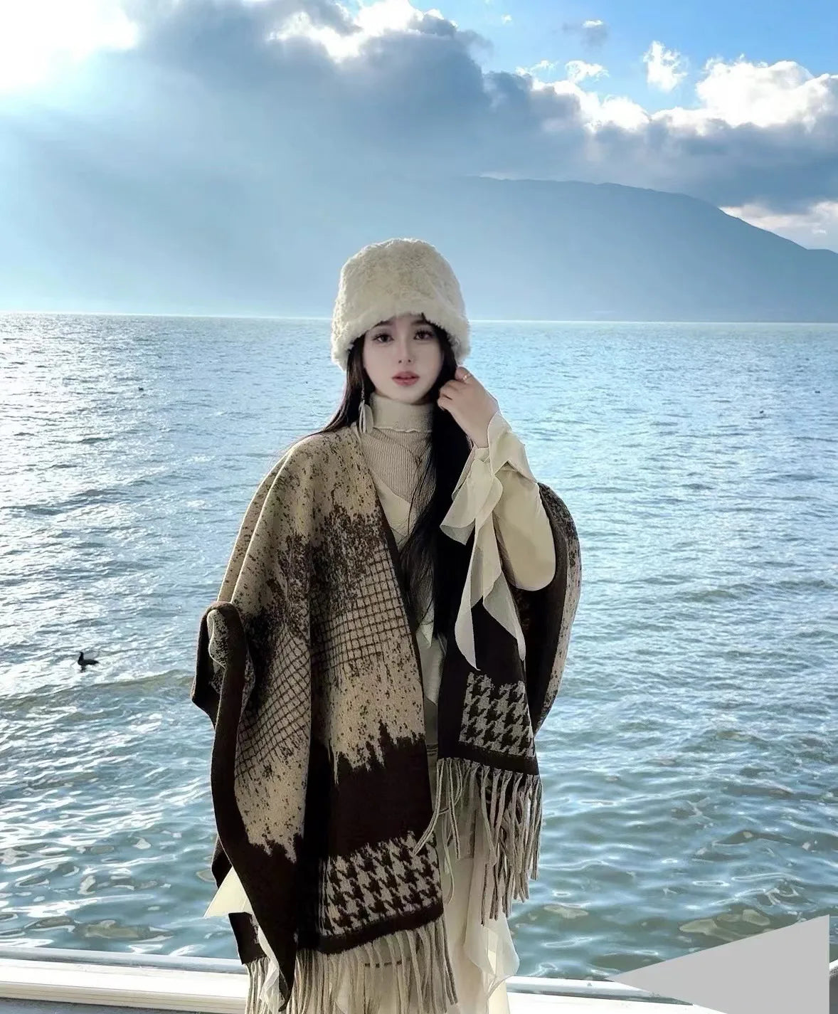 2024 Winter Women Faux Woolen Loose Tassel Shawl Capes Cashmere Wear Warm Thick Poncho Cardigan Lady Printed Plaid Blanket