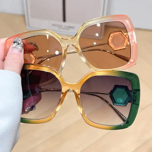 Fashion trend Design Sense Large framed sunglasses for men and women Summer Party Party decoration photo holiday gift glasses