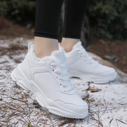 Women Snow Boots Comfortable Leather Boots For Winter 2024 Platform Ankle Boots Keep Warm Plush Winter Shoes Outdoor Short Boots