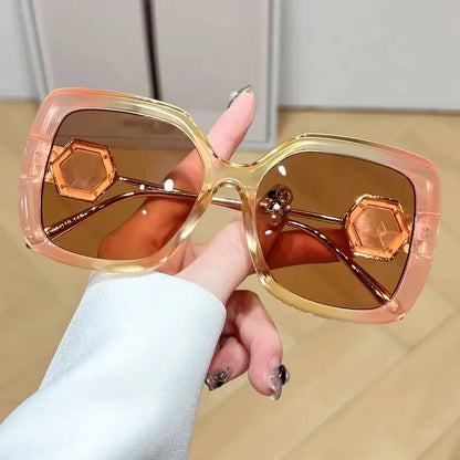Fashion trend Design Sense Large framed sunglasses for men and women Summer Party Party decoration photo holiday gift glasses