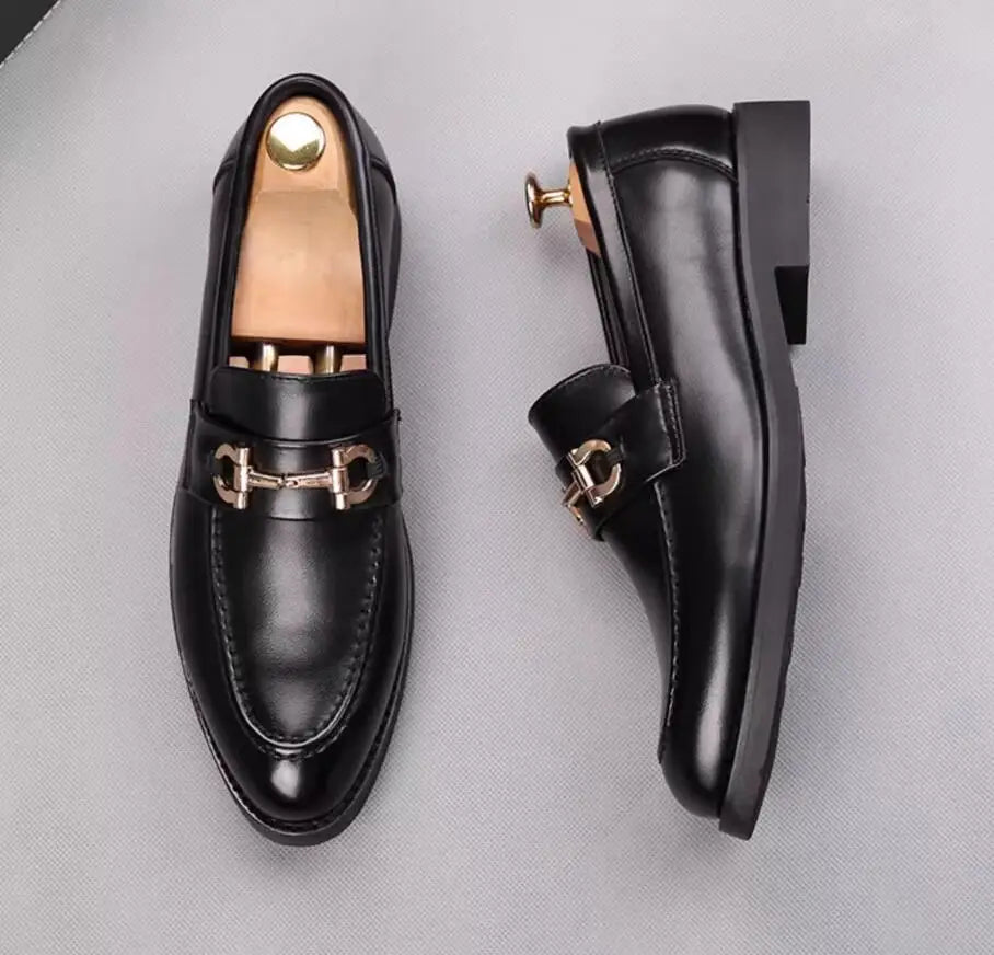 New Fashion Designer Men's Pointed Black Metal Buckle Oxford Flats Casual Shoes Wedding Dress Prom Party Zapatos Hombre