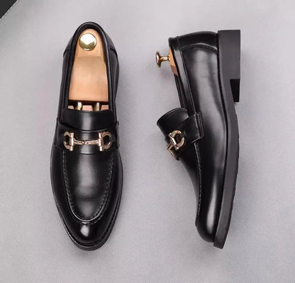 New Fashion Designer Men's Pointed Black Metal Buckle Oxford Flats Casual Shoes Wedding Dress Prom Party Zapatos Hombre
