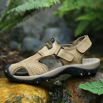 Men Sandals Soft Comfortable Non-Slip Men Shoes Comfortable Beach Sandals Men's Sandal Summer New Casual Flat Shoes Slippers