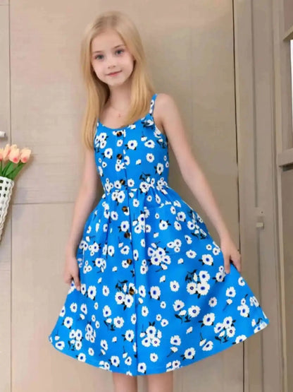 Girls' blue floral dress: light and comfortable, cool for summer, lively suspender design
